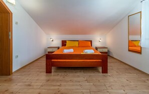 2 habitaciones, wifi gratis y ropa de cama 