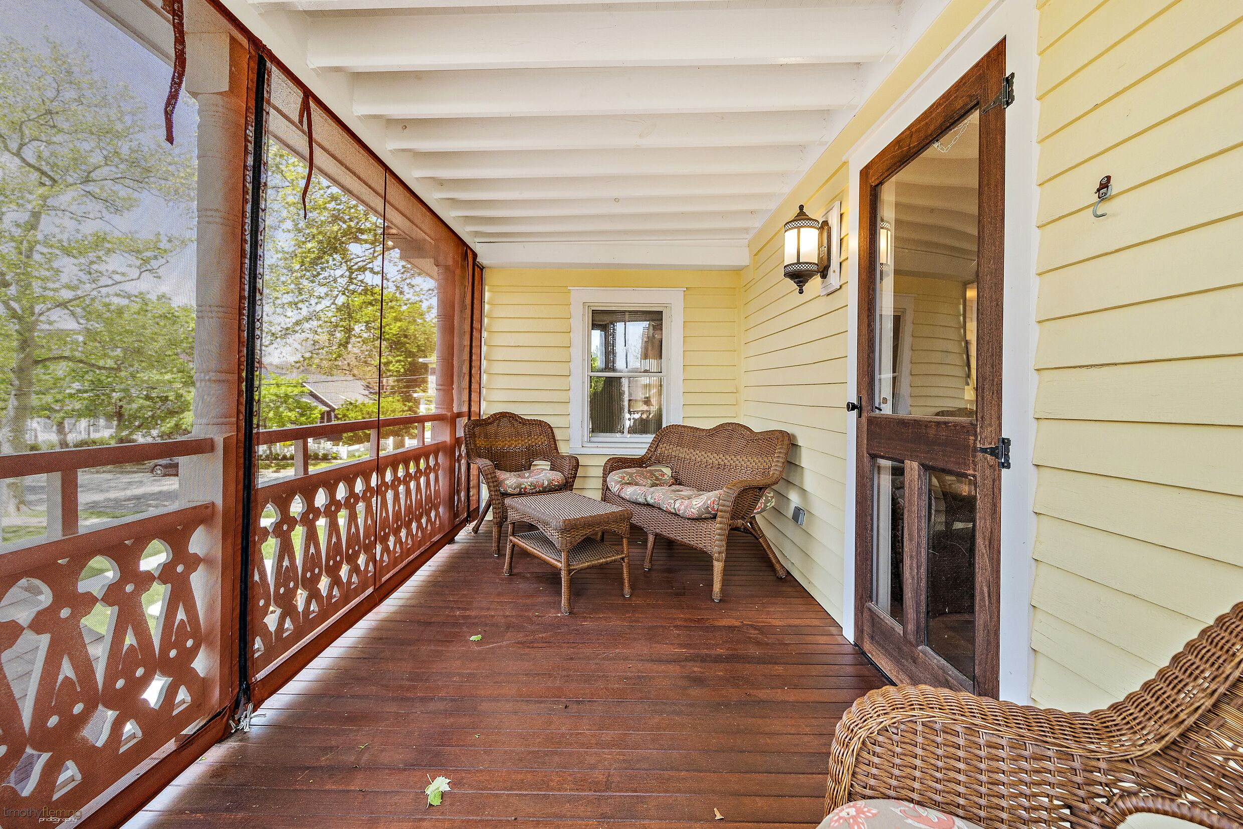 2nd floor porch