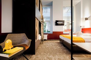 Soundproofing, free WiFi, bed sheets - Maverick Athenaeum (Budapest)