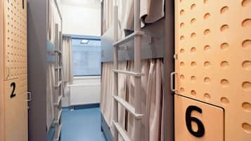 Sistema de insonorización, wifi gratis y ropa de cama