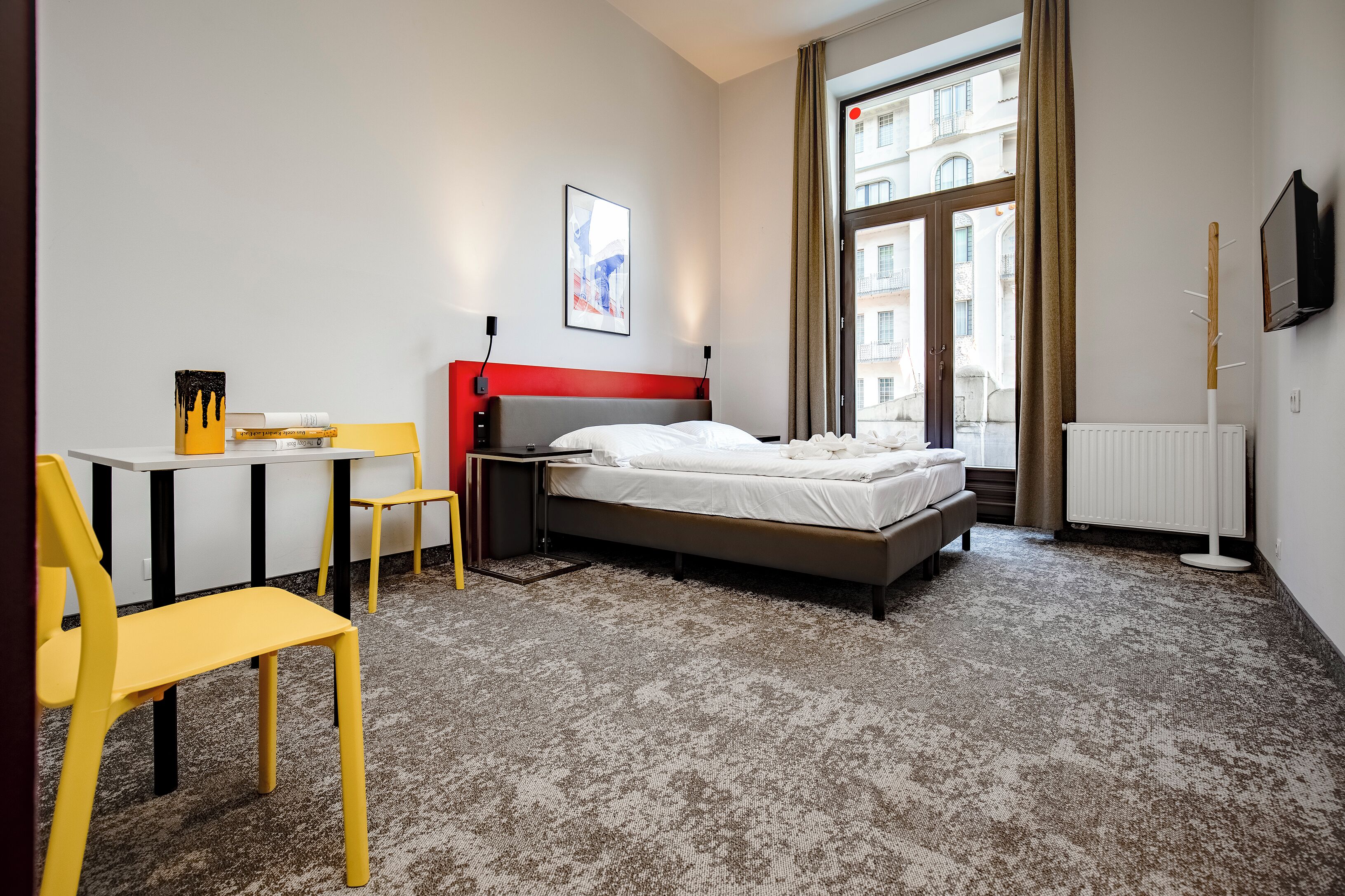 Foto - Maverick Athenaeum