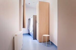 Soundproofing, free WiFi, bed sheets - Maverick Athenaeum (Budapest)