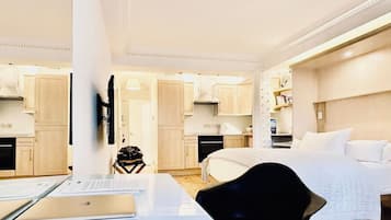 1 bedroom, iron/ironing board, free WiFi, bed sheets