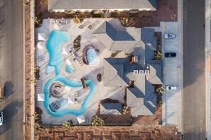 Exterior - Zion Village PLAYcation -Sleeps 21, Hot Tub, Pool/Lazy River (Hurricane)