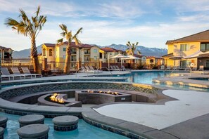 Outdoor pool, a heated pool - Zion Village PLAYcation -Sleeps 21, Hot Tub, Pool/Lazy River (Hurricane)