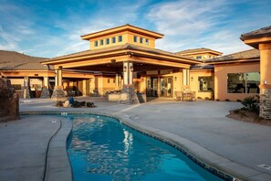 Outdoor pool, a heated pool - Luxury Zion Townhome - Sleeps 21 - Hot Tub, Pool & Lazy River, Clubhouse (Hurricane)