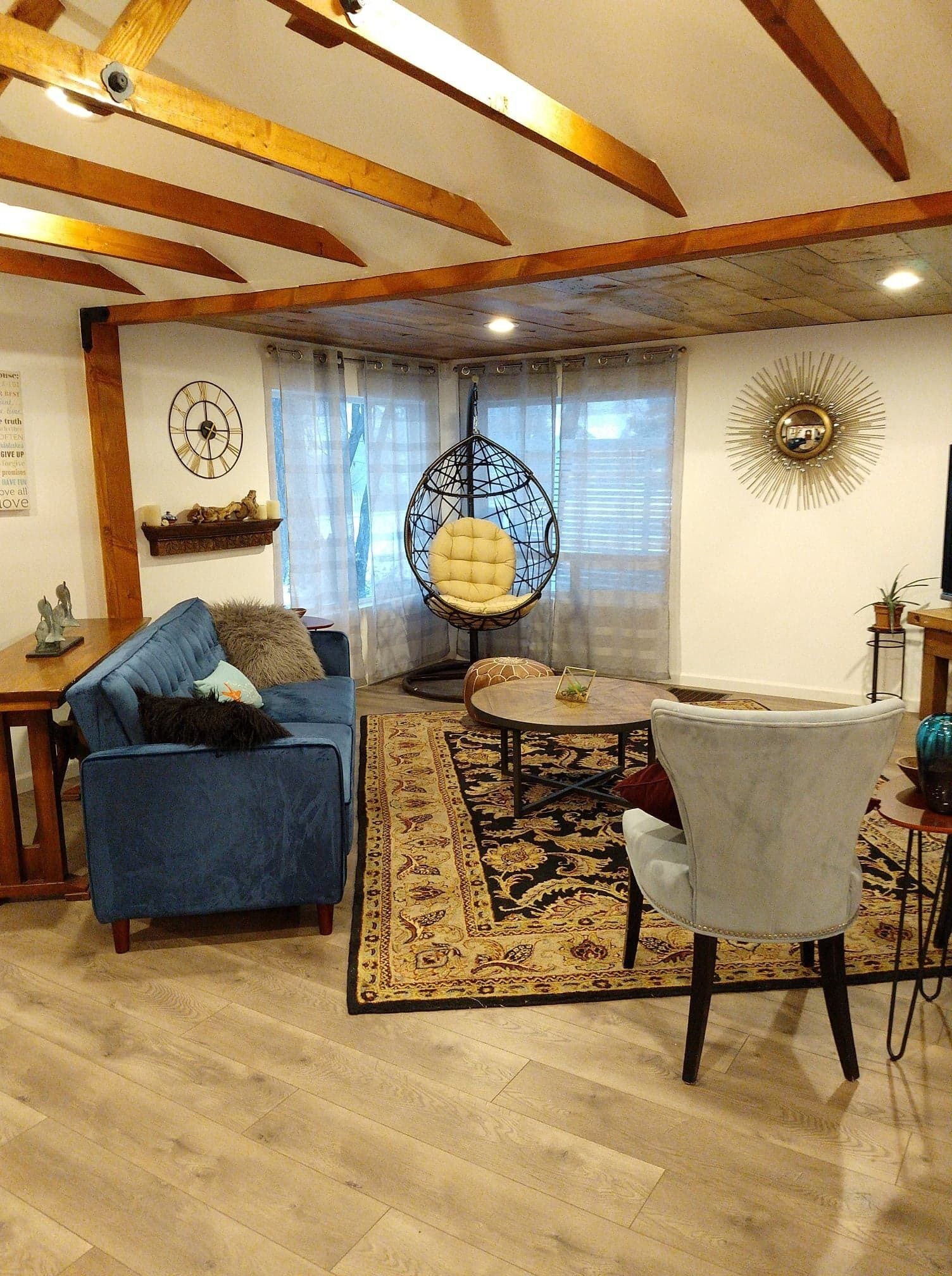 Near ALL in BEND! Old Mill, Downtown, Mt Bachelor! Pet Friendly!