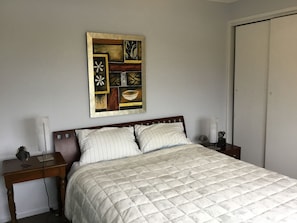 2 habitaciones, tabla de planchar con plancha y wifi gratis 