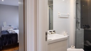 Haartrockner, Handtücher