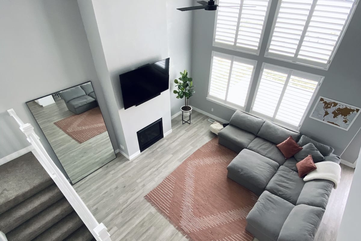 Casa familiar, 3 habitaciones, no fumadores, vistas al lago | Zona de estar | Una televisión LED
