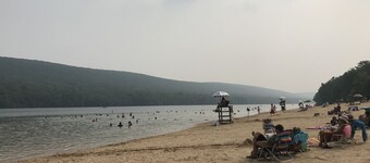 Pocono Jim Thorpe home - close to everything