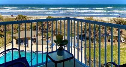 Condo en bord de mer avec terrasse, piscine / animaux acceptés