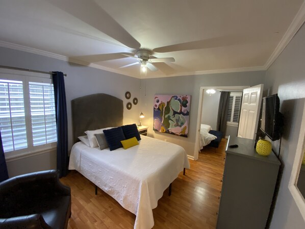 4 bedrooms, iron/ironing board, travel crib, free WiFi