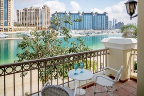 Privatstrand, weißer Sandstrand