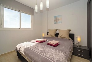 2 bedrooms, iron/ironing board, free WiFi, bed sheets - Apartamento Anna (Villamartin) (Orihuela Costa)