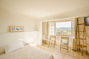 11 chambres, accès au Wi-Fi (inclus)