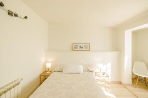 11 chambres, accès au Wi-Fi (inclus)