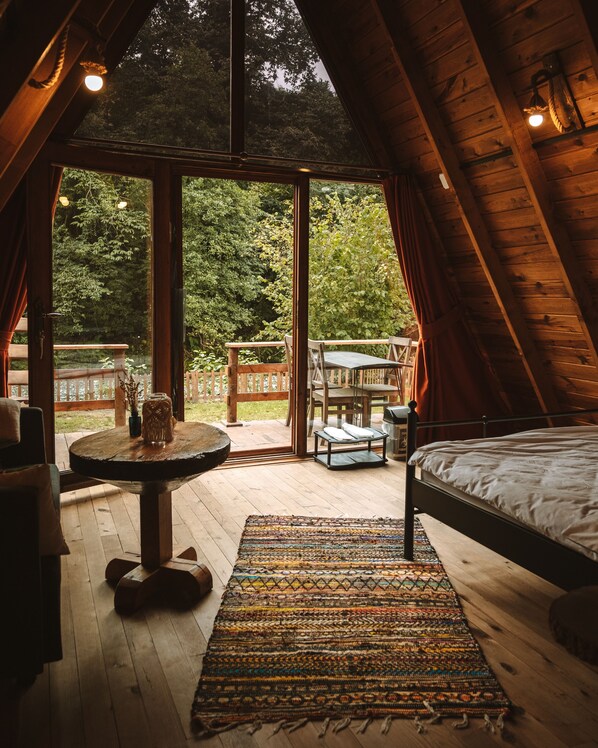 Bungalow, Lake View | 1 bedroom, minibar, free WiFi, bed sheets - Mini Lui Bungalov Butik Otel (Arhavi)