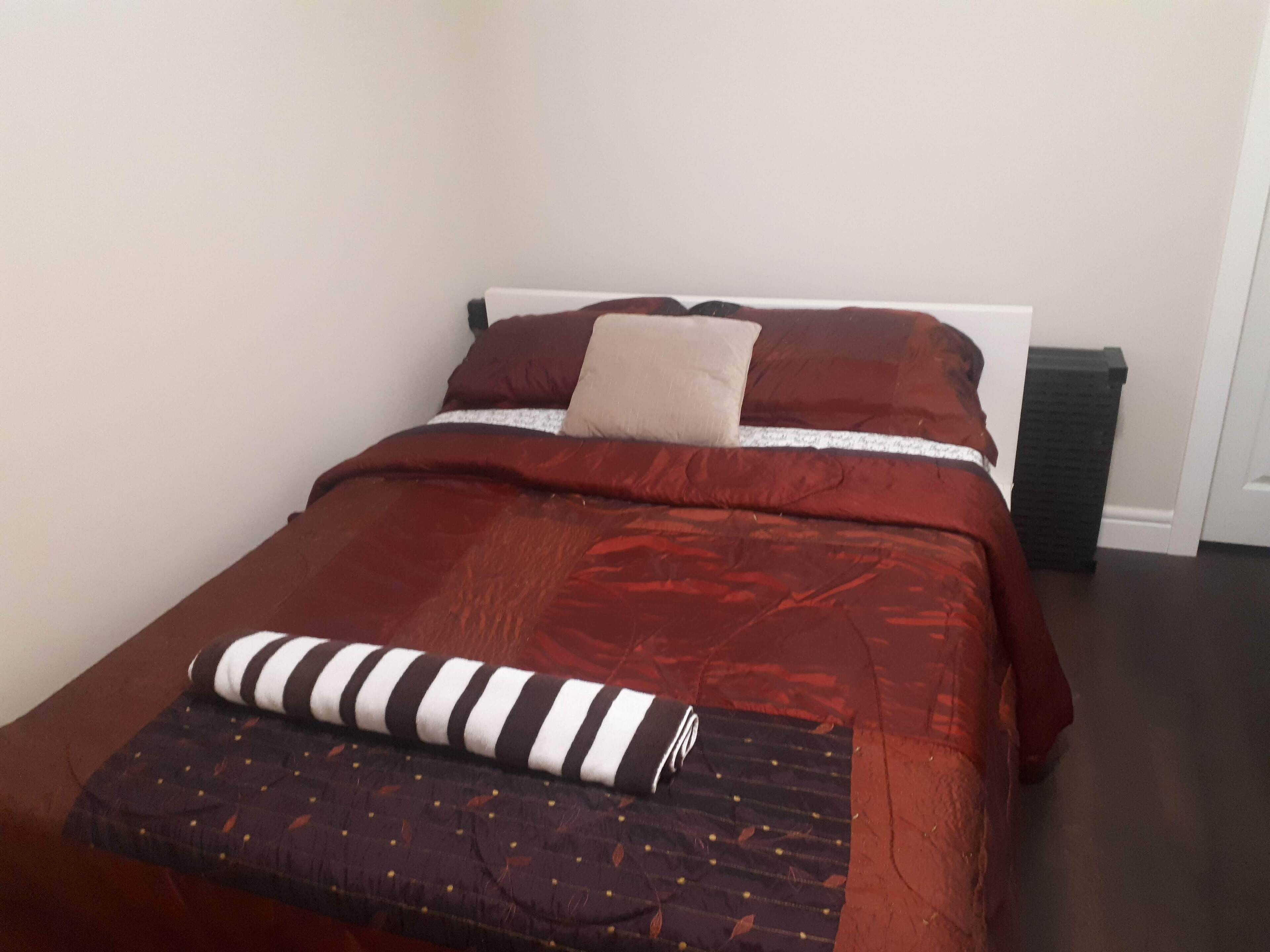 2 間睡房、熨斗/熨衫板、Wi-Fi、床單