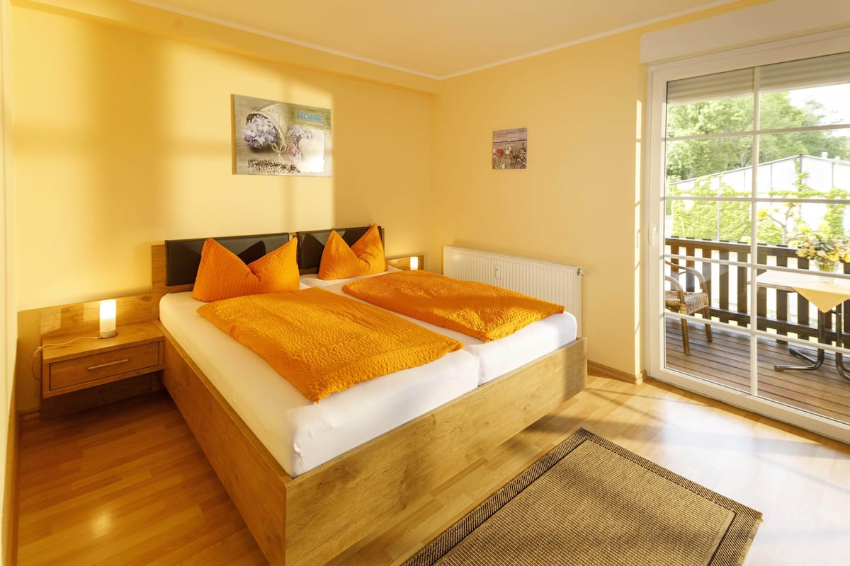 Double Room, Garden View (incl. city tax 2 EUR) | Soundproofing, free WiFi, bed sheets