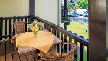 Habitación doble, vistas al jardín (incl. city tax 2 EUR) | Terraza o patio