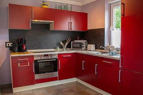 Modernes Ferienhaus mit großem Garten (2 DHH)