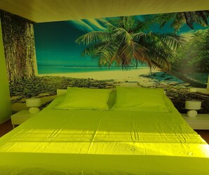 5 habitaciones, tabla de planchar con plancha y wifi gratis 