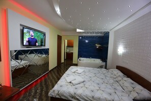 Studio, bain à remous