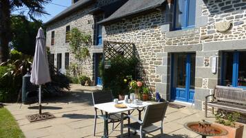 Restauration extérieure