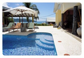 Piscina externa