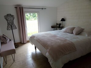 3 Schlafzimmer, Bügeleisen/Bügelbrett, WLAN, Bettwäsche