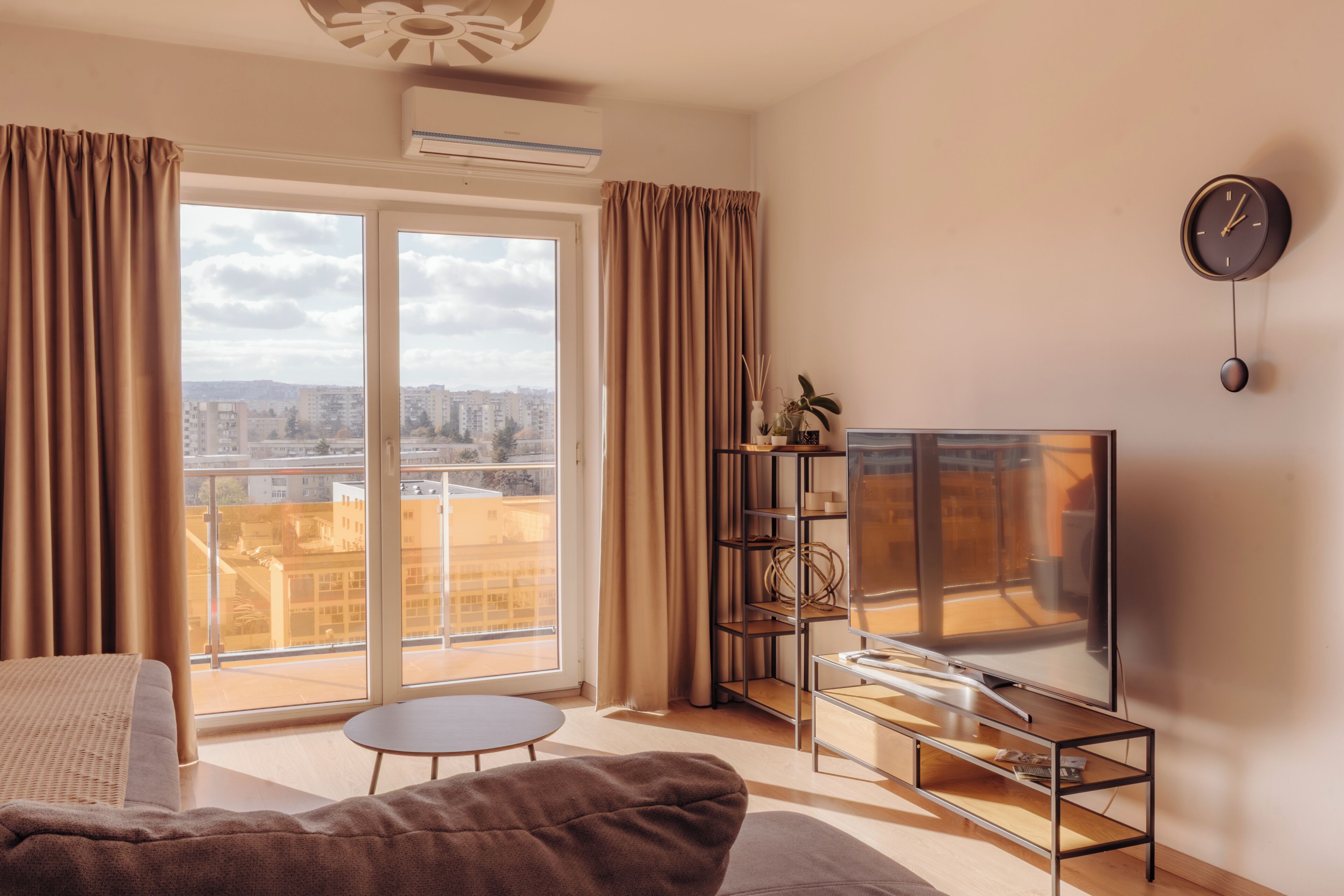 Grand-huoneisto | 1 makuuhuone, ylelliset vuodevaatteet, yksilöllisesti sisustettu