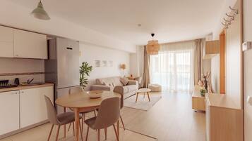 Premier Apartment | 1 bedroom, premium bedding, individually decorated