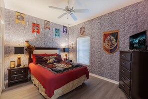 4 bedrooms, in-room safe, iron/ironing board, travel cot