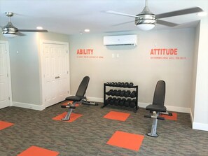 Fitness facility - COMFORTABLE & QUIET ! ENTIRE PLACE TO YOURSELF❤️ (Atlanta)