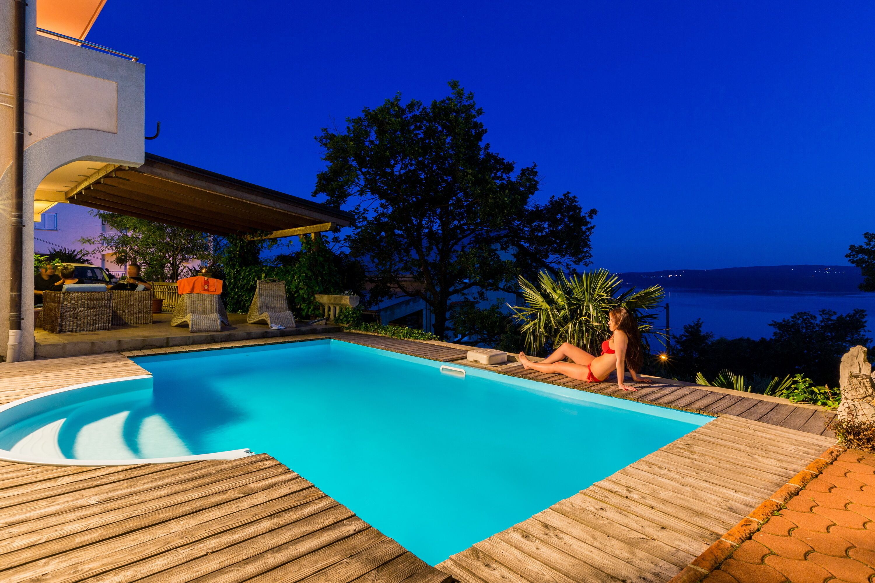 Seasonal outdoor pool