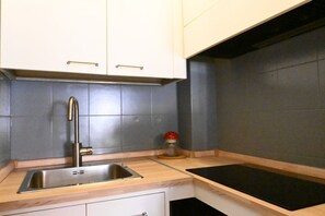 Fridge - N040 - Numana, three-room apartment a stone's throw from the center (Numana)