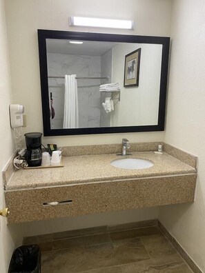 Wi-fi (inkludert) og sengetøy