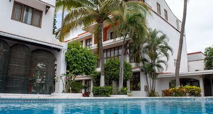 Hotel La Pergola Manzanillo