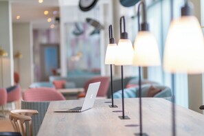 Dining - Capri By Fraser Leipzig (Leipzig)