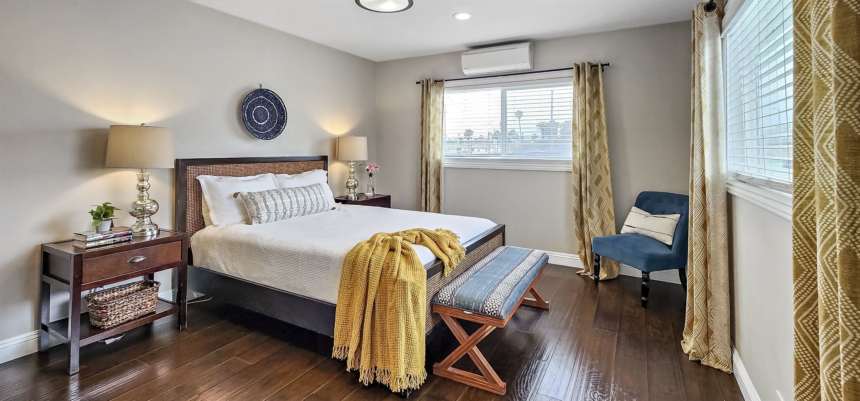 1 slaapkamer, een strijkplank/strijkijzer, gratis wifi, beddengoed