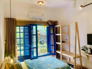 Superior Twin Room | Pillowtop beds, free WiFi