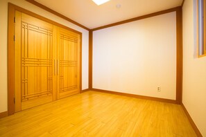 Royal-Suite, Meerblick (54 PY) | 1 Schlafzimmer, Verdunkelungsvorhänge, Bügeleisen/Bügelbrett