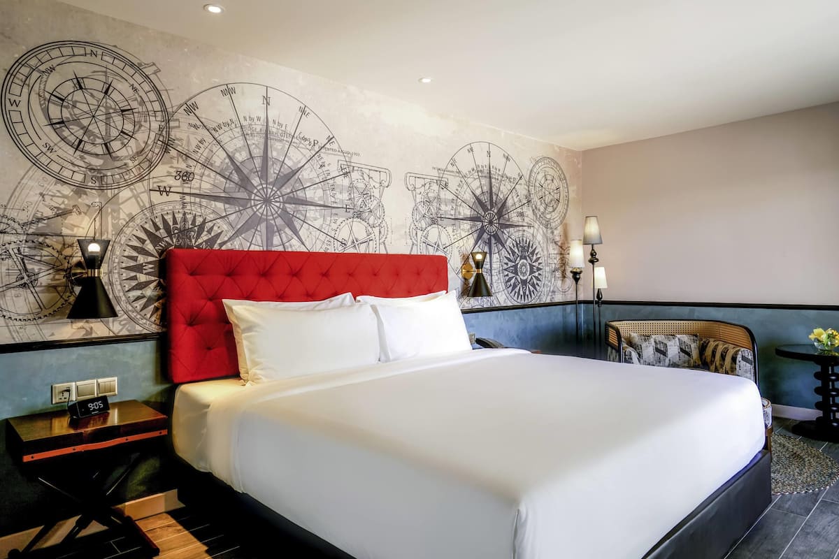 Down comforters, Select Comfort beds, minibar, in-room safe
