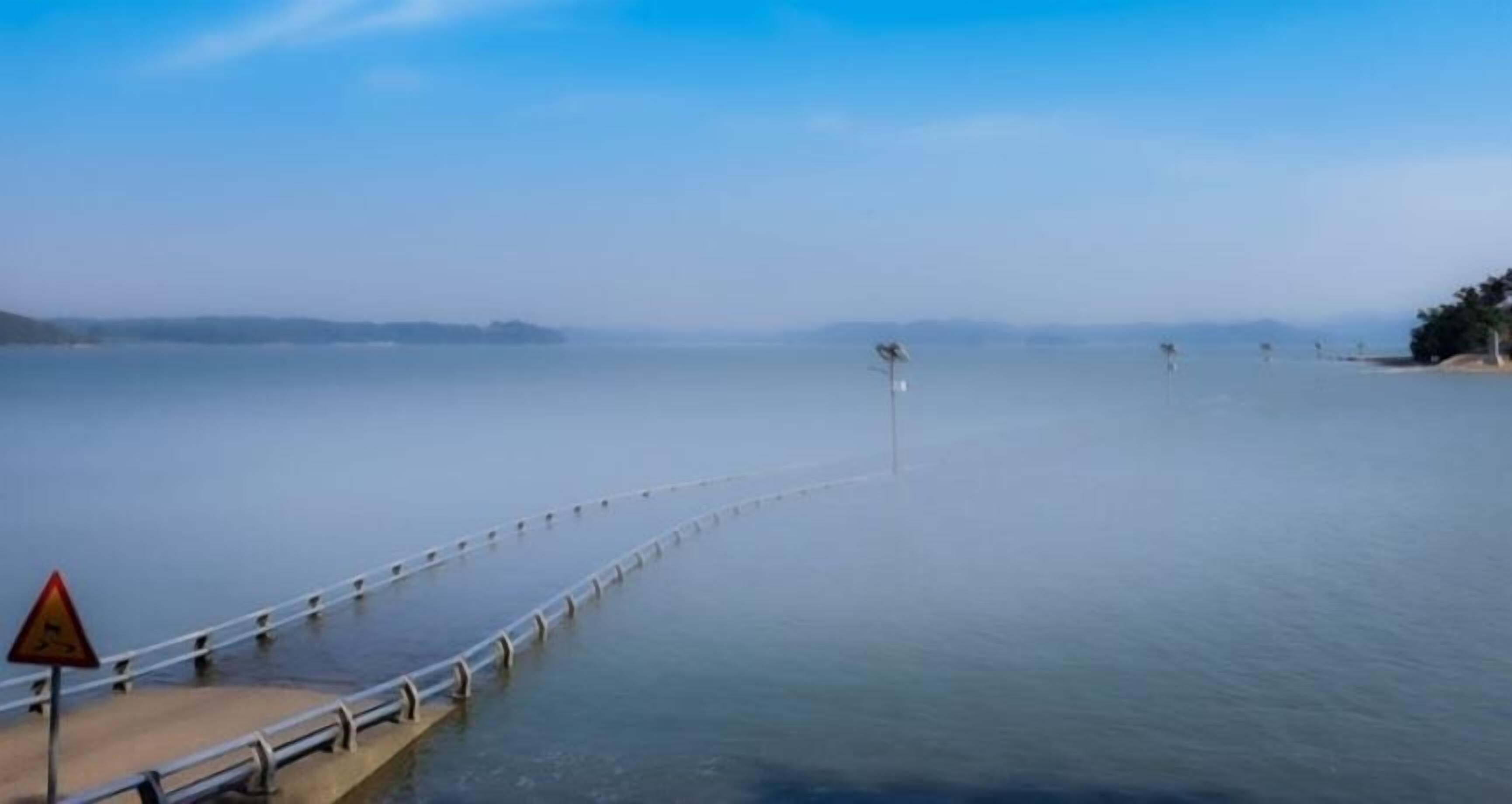 beach nearby, white sand