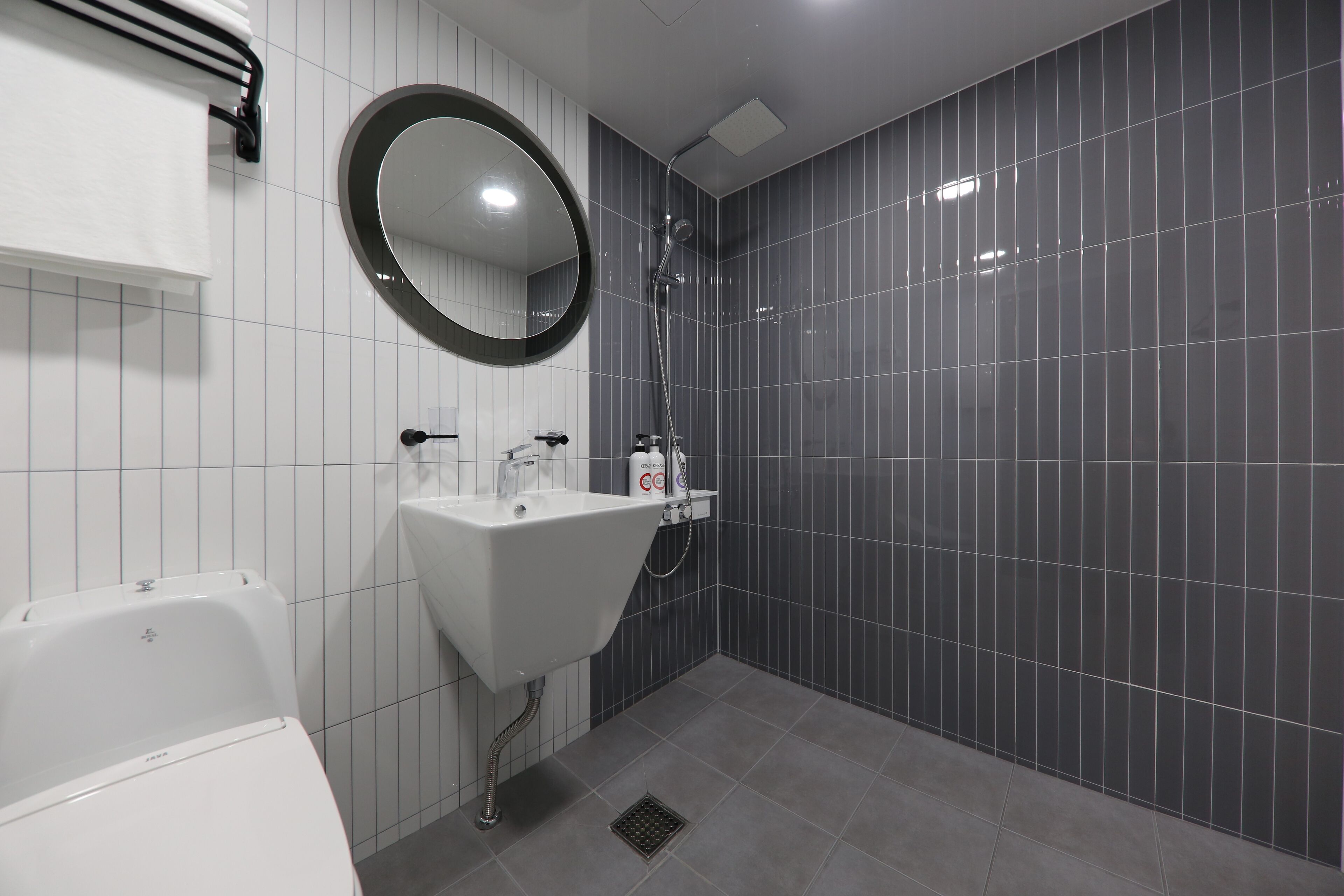 suite (massage chair) | bathroom | shower, rainfall showerhead, designer toiletries, hair dryer