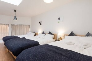 Private Vacation Home | 1 bedroom, iron/ironing board, free WiFi