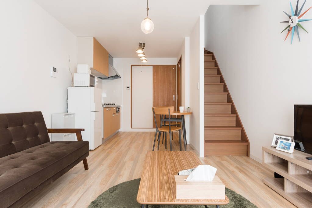 하우스 (Private Vacation Home) | 거실 공간 | 평면 TV