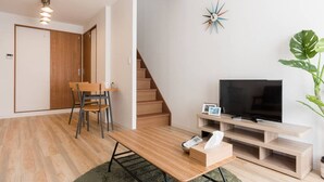 Casa (Private Vacation Home) | Area soggiorno | TV a schermo piatto