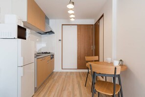 Private Vacation Home | In-room dining